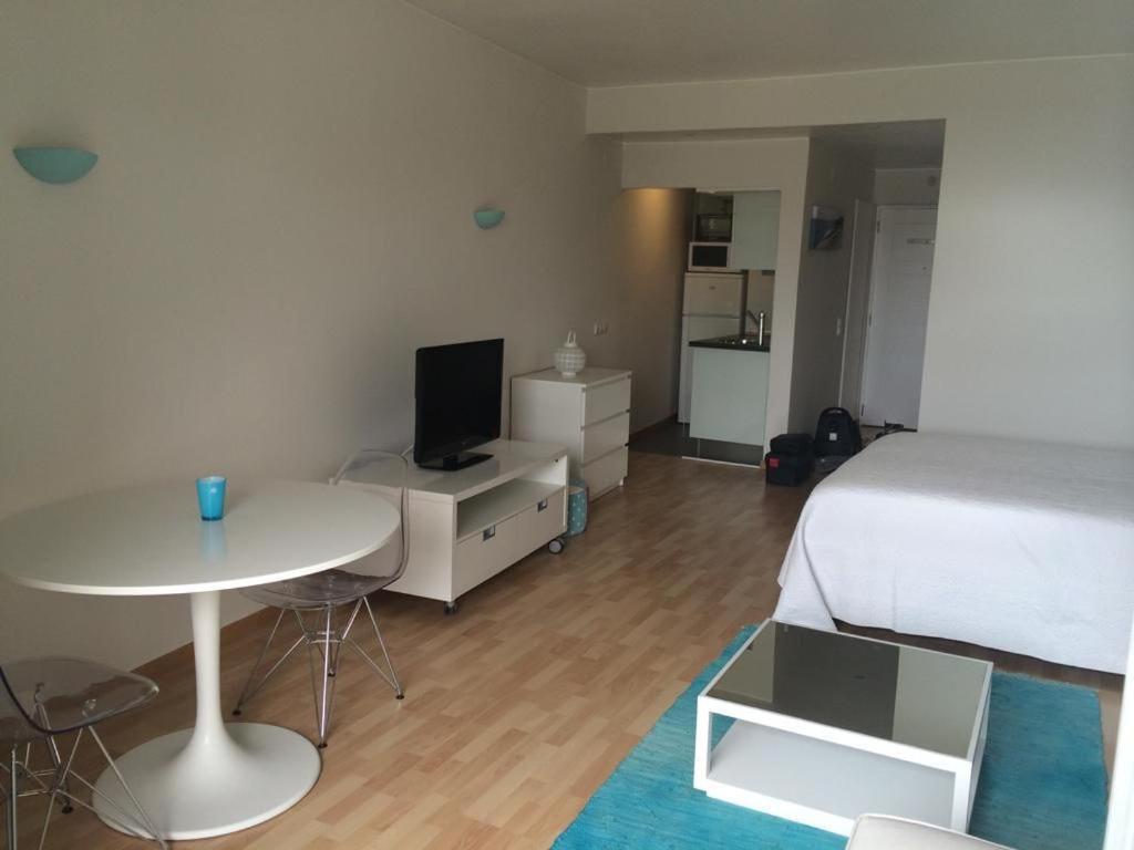Estoril 2 & 5- Beach Side Casino Garden Studio المظهر الخارجي الصورة